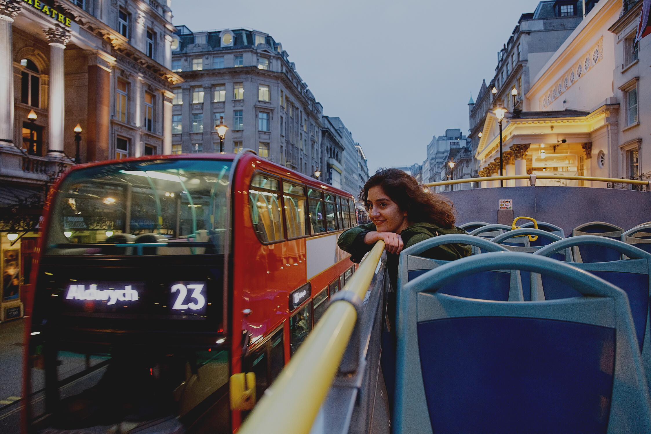 Tourist take a bus tour in London
